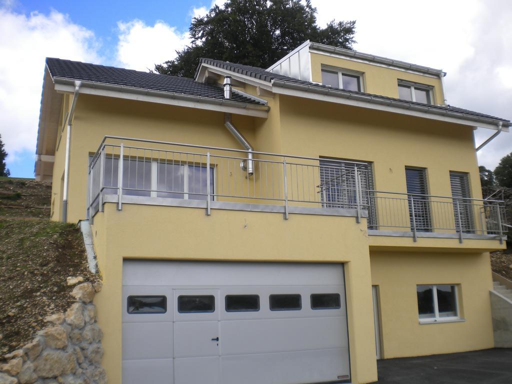 Bnb Les Prises Les Ponts-de-Martel Ruang foto
